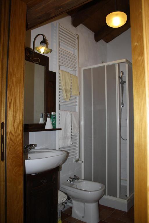 I Guardiani Bed and Breakfast Carlino Δωμάτιο φωτογραφία